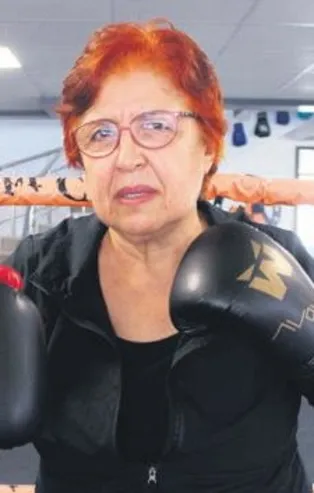 Parkınson’a yumruk