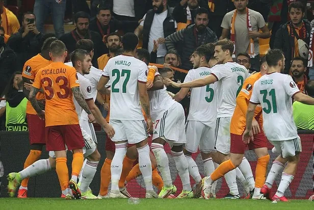 UEFA kararını verdi! Galatasaray-Lokomotiv Moskova maçı tekrar edilecek mi?-6