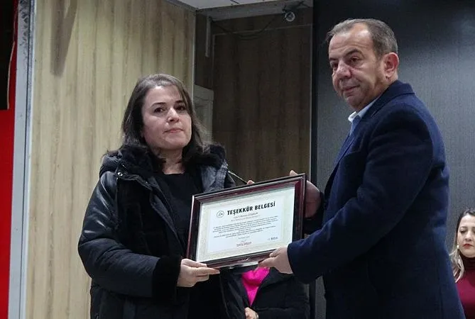 CHP’li Özcan’dan rezalet!