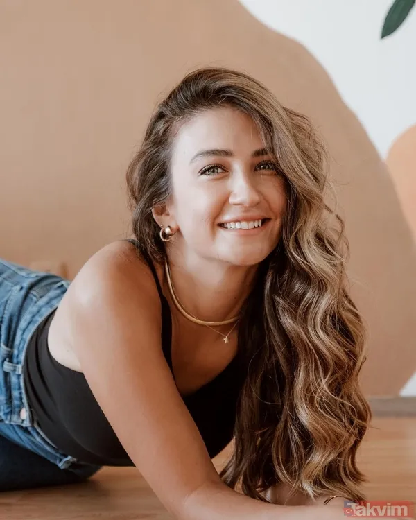 Ceren Benderlioğlu bikinili pozlarıyla sosyal medyanın gündeminde! Cesaretini konuşturup en cesur haliyle paylaştı! EDHO’nun Ömür’üydü... - 5