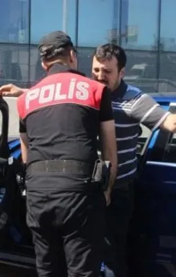 İstanbul'da giriş-çıkışlar tutuldu!