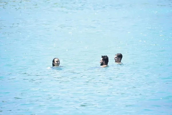 sedef-avci-tatil-pozuyla-sosyal-medyayi-salladi-kivanc-kasabalinin-biricik-esi-dogal-guzelligiyle-dikkat-cekti-1658354204145.jpeg Sedef Avcı tatil pozuyla sosyal medyayı salladı! Kıvanç Kasabalı'nın biricik eşi doğal güzelliğiyle dikkat çekti-6