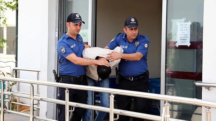 Arkadaşının otomobiliyle kazaya karıştı sevgilisini bırakıp kaçtı!