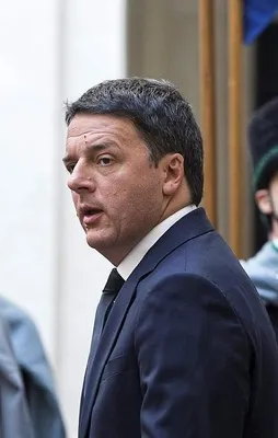 İtalya'nın kaderini belirleyecek referandum