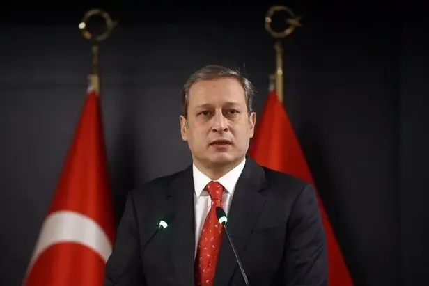 son-dakika-galatasarayda-secim-tarihi-belli-oldu-baskan-burak-elmas-acikladi-1651332661956.jpeg Son dakika: Galatasaray'da seçim tarihi belli oldu! Başkan Burak Elmas açıkladı-2