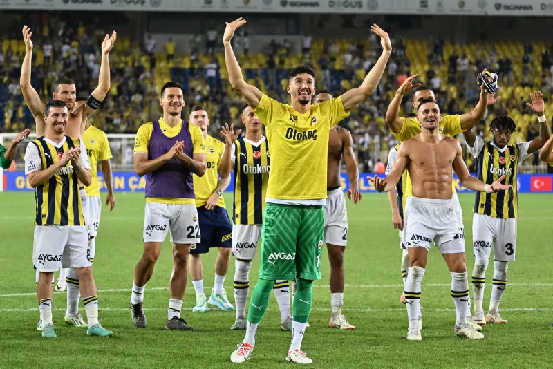 Fenerbahçe'de Altay Bayındır'ın ardından bir isme daha yol göründü! - 10