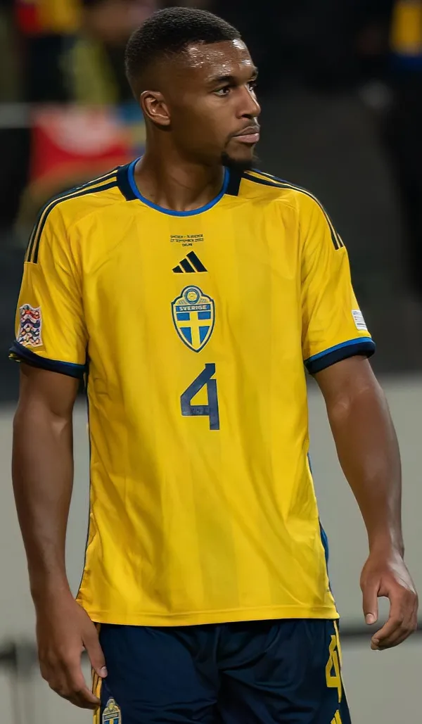 isak-hiene-aslan-pencesi-verona-duserse-ayrilacak-1684447046381.jpeg Isak Hien’e aslan pençesi: Verona düşerse ayrılacak!-2