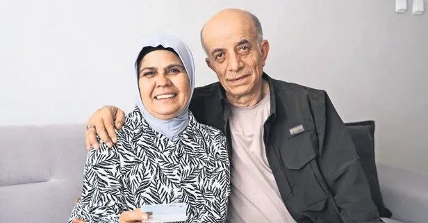 Sivas'ta terk edilen Raziye Şimşek babasının mezarını açtırıp kimliğine kavuştu