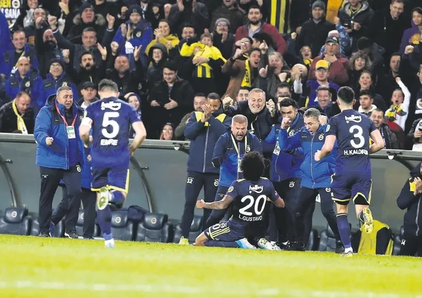 Fenerbahçeli Vedat Muriç’e yakın takip! Avrupa’nın ünlü scoutları dün Kosovalı yıldızı izledi-3