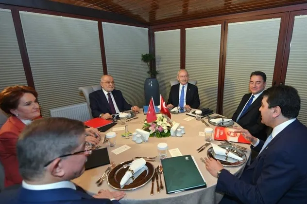 Ahlatlıbel masası dağılıyor mu? Kılıçdaroğlu "aday benim" dedi ortaklarından "3. ittifak" resti geldi