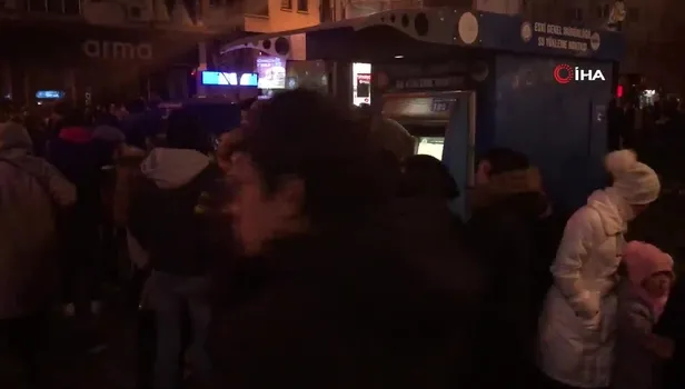 Bunu da gördük! Eskişehir'de ucuz su kuyruğu!