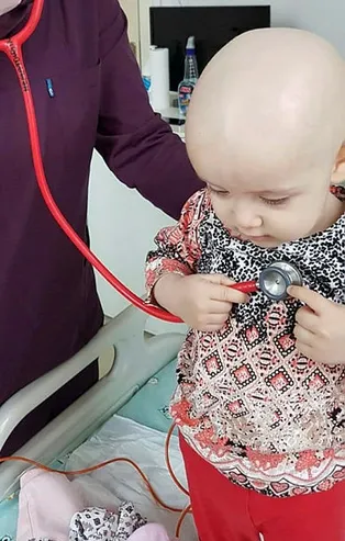 Duru bebek yardım eli bekliyor
