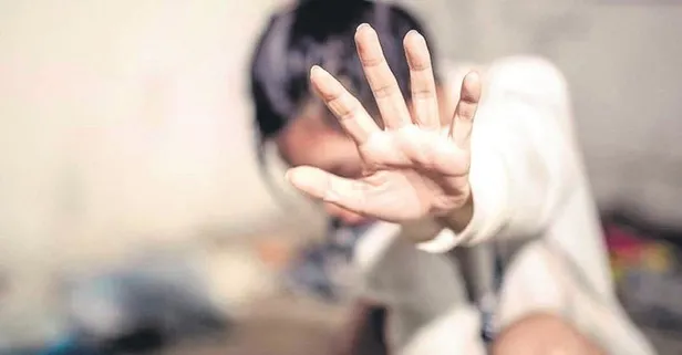 Dünyaca ünlü pek çok çizgi filmin mimari olan Prof. Dr. Namkook Lee eşini günlerce darp etti