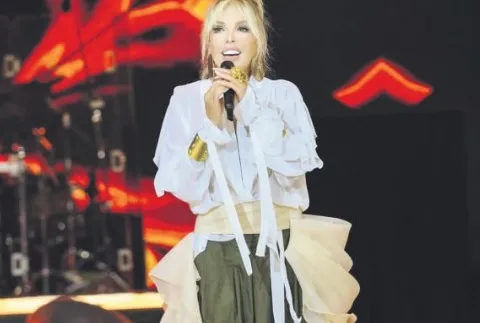 Süperstar Adana’yı salladı