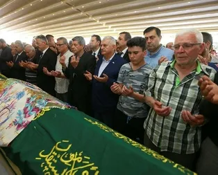 Anneler Günü’nde kahreden cenaze töreni