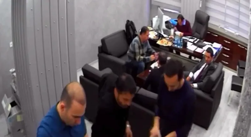 CHP'li İBB Başkanı Ekrem İmamoğlu'nun 5 yıllık başarısızlık karnesi: Toplu ulaşım çöktü metrolara beton döktü kasasını doldurdu!-3