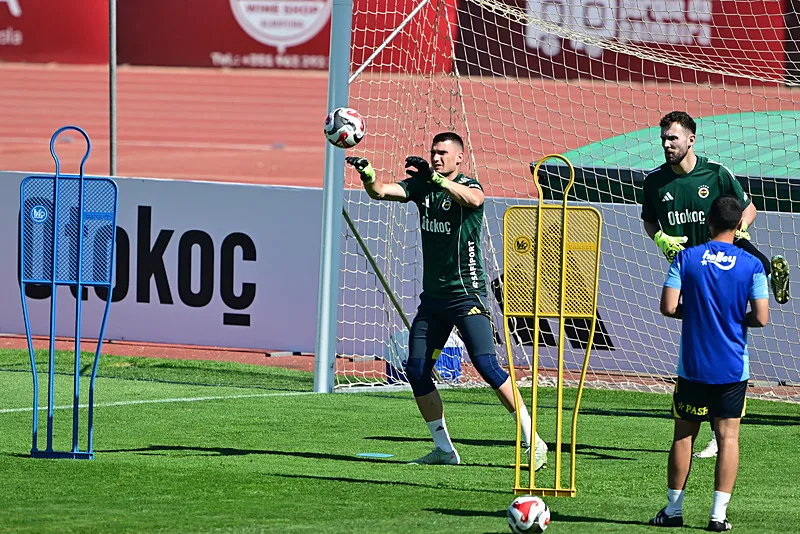 Fenerbahçeliler havalimanına akın edecek! Transferin yıldızı Ada'dan - 21