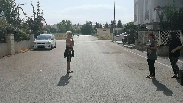 Antalya Manavgat'ta "İsveçli özgür kız" polisi çileden çıkardı-3