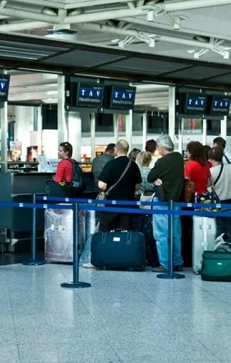 Rus turistler Türkiye'ye akın ediyorlar