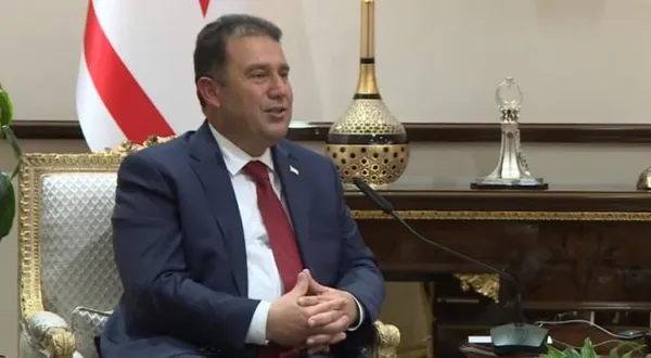 cumhurbaskani-yardimcisi-fuat-oktay-ve-kktc-basbakani-ersan-sanerden-kulliyede-ortak-basin-toplantisi-1608742595330.jpeg Cumhurbaşkanı Yardımcısı Fuat Oktay ve KKTC Başbakanı Ersan Saner'den Külliye'de ortak basın toplantısı-3