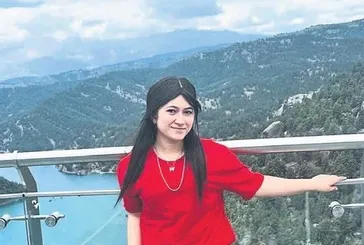 Asrın felaketinde ayağını kaybeden Fatma Girgin protezlerine kavuştu!