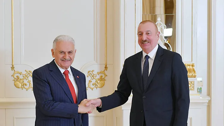 Azerbaycan Cumhurbaşkanı İlham Aliyev, Binali Yıldırım'ı kabul etti!