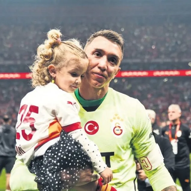 Muslera için Penarol iddiası