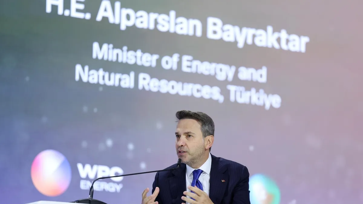 Enerjide yeni dönem: Türkiye'den 4 ülkeyi birbirine bağlayacak mega enerji projesi