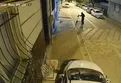 Esenyurt'ta takıntılı eski sevgili! Kundaklama anı kamerada