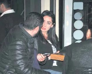 Tuvalet dönüşü telefon krizi!