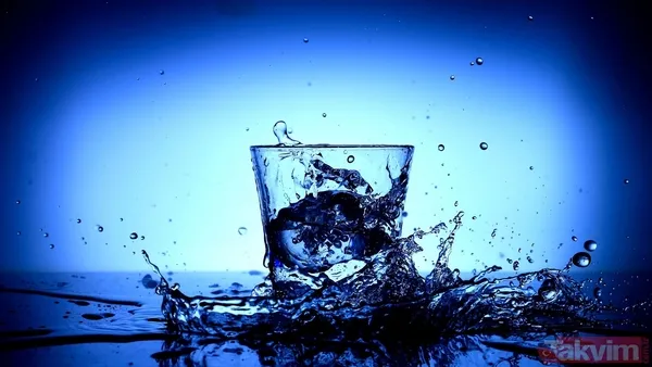 ✅ Sağlık İçin Küçük Ama Güçlü Adımlar Sonuç Olarak Canan Karatay, Şu Üç Basit Alışkanlığı Hayatınıza Dahil Etmenizi Öneriyor: 🔸Yeterli Ve Düzenli Su Tüketimi...