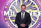 Hangi ülkedeki 40 yıllık bir geleneğe göre, 14 Şubat Sevgililer Günü'nde sadece kadınlar erkeklere hediye alırken, 14 Mart'ta sadece erkekler kadınlara hediye alır?