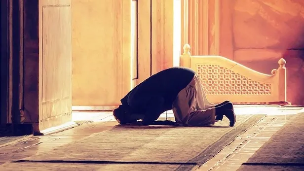 tesbih-namazi-nasil-kilinir-arefe-gununde-tesbih-namazi-kac-rekattir-faziletleri-ve-faydasi-nelerdir-1620835661578.jpg Tesbih namazı nasıl kılınır? Arefe gününde kılınacak tesbih namazı kaç rekattır? Fazileti ve önemi nedir?-3