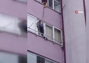 Sivas’ta evinin balkonunda tehlikeli oyun faciaya neden olmadan son buldu