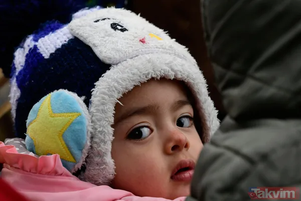 Ajanslar son dakika olarak duyurdu: İşte Yunanistan'a ulaşan göçmen botları - 34