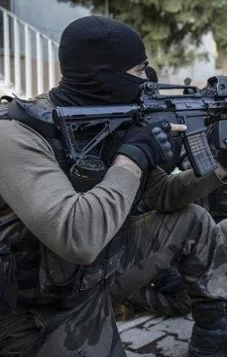 Hakkari'de 2 kalleş öldürüldü