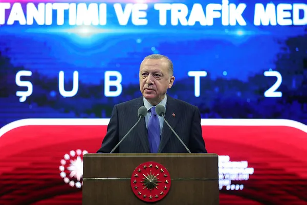 SON DAKİKA: Başkan Erdoğan'dan Trafik Medya Ödülleri Programı"nda önemli açıklamalar-3