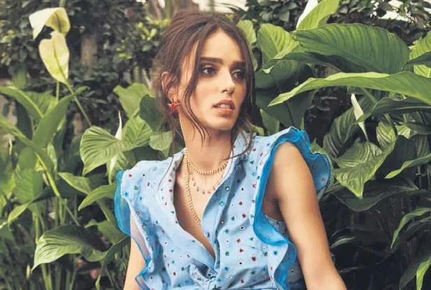 Aşkın peşini Buraktı!