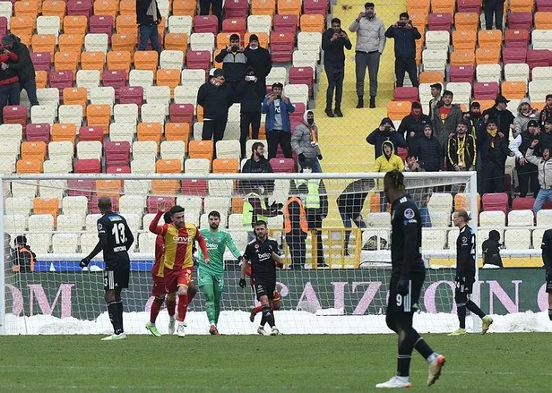 Kartal Malatya'da 2 puan bıraktı! Öznur Kablo Yeni Malatyaspor 1-1 Beşiktaş (MAÇ SONUCU-ÖZET)-4