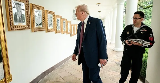 Trump’tan Beyaz Saray’da Biden göndermesi! Eski liderin yerine “otomatik kalem” fotoğrafı astırdı