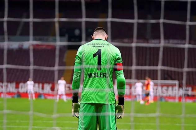 Galatasaray'da flaş Muslera gelişmesi! Sözleşme süresi belli oldu