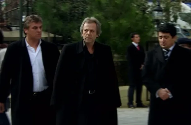 polat-alemdara-en-cok-zarar-veren-dusmaniydi-kurtlar-vadisinin-iskenderi-musa-uzunlara-talih-getiren-proje-1635436554365.jpg Kurtlar Vadisi'nin İskender'i Musa Uzunlar'a talih getiren proje! Polat Alemdar'a en çok zarar veren düşmanıydı!-4