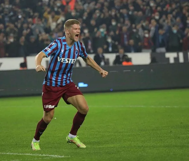 cornelius-sov-yapti-trabzonspor-1-0-yeni-malatyaspor-mac-sonucu-1641581599082.jpeg