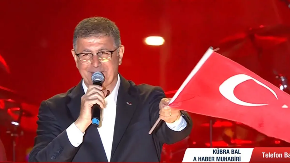 İzmir Büyükşehir Belediye Başkanı Cemil Tugay AK Parti Genel Merkezi'nde