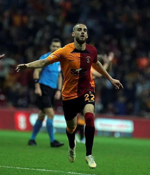 berkan-kutlu-krizi-galatasarayda-genc-oyuncu-ile-ilgili-sicak-gelismeler-yasanabilir-1670980998347.jpeg