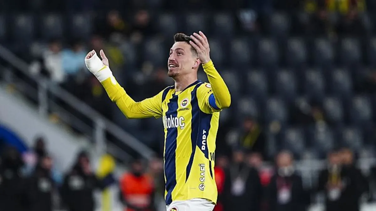 Mert Hakan Yandaş'ın 100'ü gülecek!