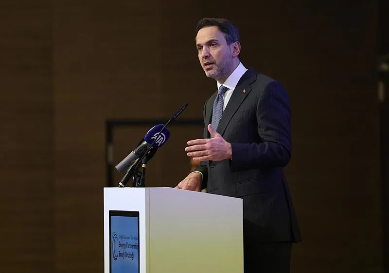 Enerji ve Tabii Kaynaklar Bakanı Alparslan Bayraktar (AA)