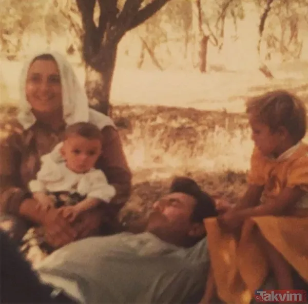 Kısacık sarı saçları ve mavi elbisesiyle bu küçük kızı tanıyabildiniz mi? Fotoğraf seneler öncesinden ama bakışlar hala aynı - 2