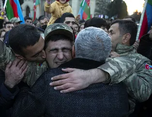 Azerbaycan halkı evlerine dönmenin sevincini yaşıyor! '30 yıldır bu günü bekledik'