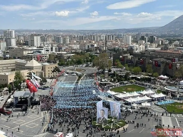 Şu meydan ülkeyi size '7'rir mi! Akşener ve Yavaş'ı hüsrana uğratan Kayseri Başkan Erdoğan'ı el üstünde karşıladı: Yok böyle rekor - 5